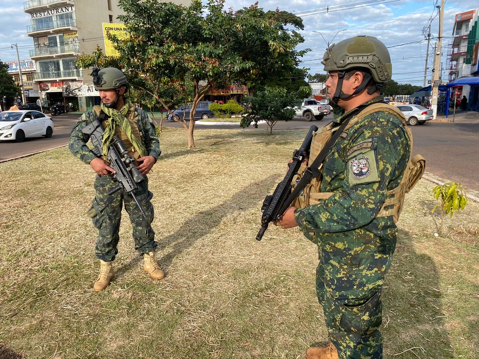 Segurança reforçada na fronteira Brasil - Paraguai, em Pedro Juan Caballero — Foto: Martim Andrada/TV Morena