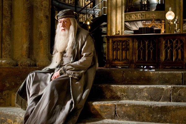 Professor Dumbledore, interpretado por Michael Gambon (Foto: Divulgação)