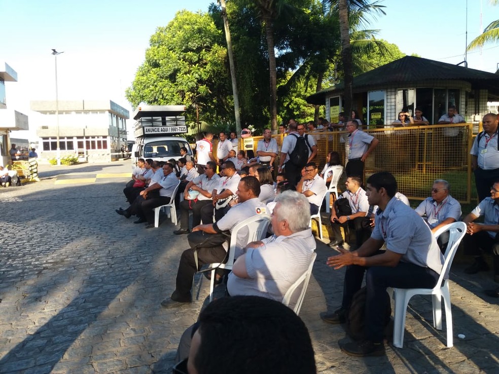 Categoria cobra 5% mais o reajuste do ticket alimentação — Foto: Heliana Gonçalves/TV Gazeta