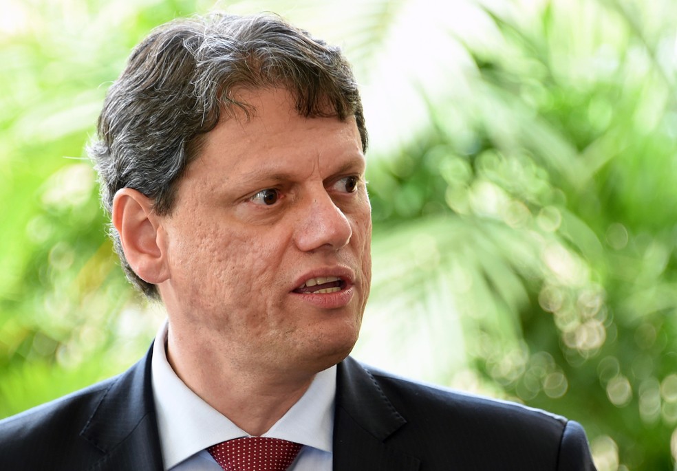 O futuro ministro Tarcisio Gomes de Freitas na sede do governo de transiÃ§Ã£o em BrasÃ­lia â?? Foto: Evaristo SÃ¡/AFP