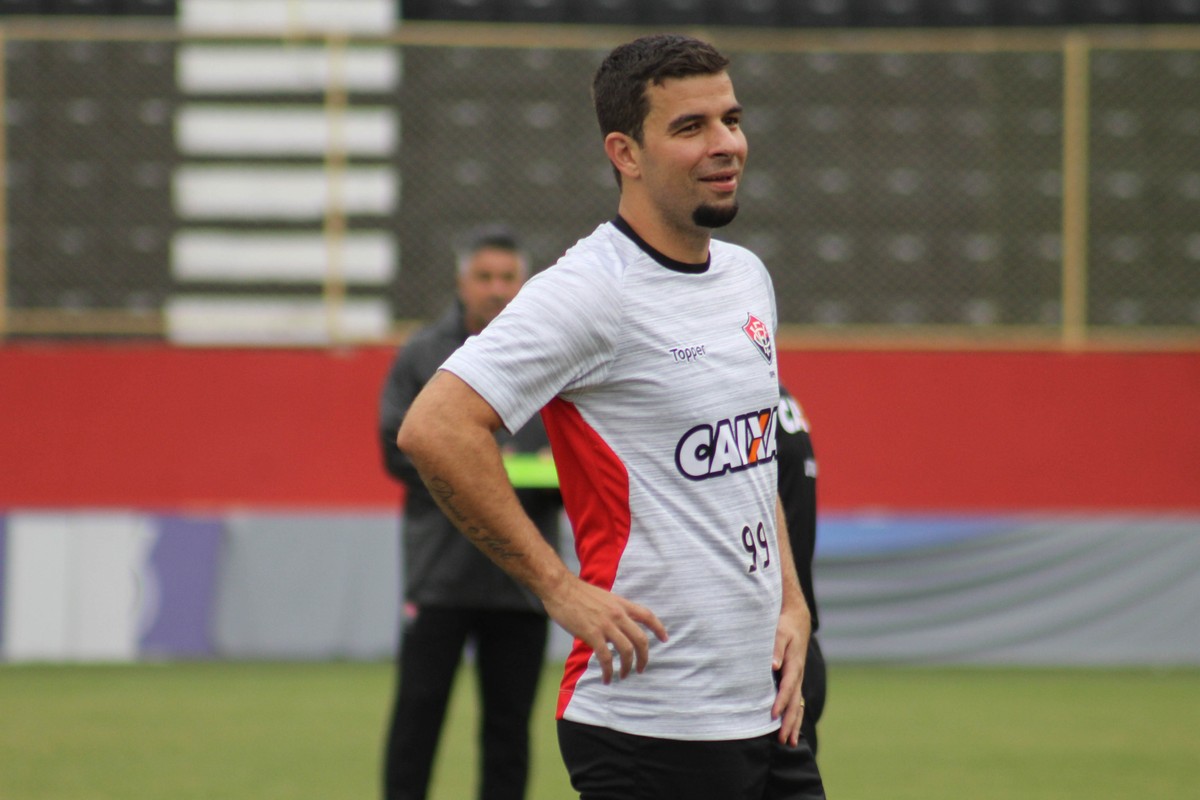 Bom Visitante E Mau Mandante André Lima Busca Meio Termo Para O Vitória Vitória Ge 