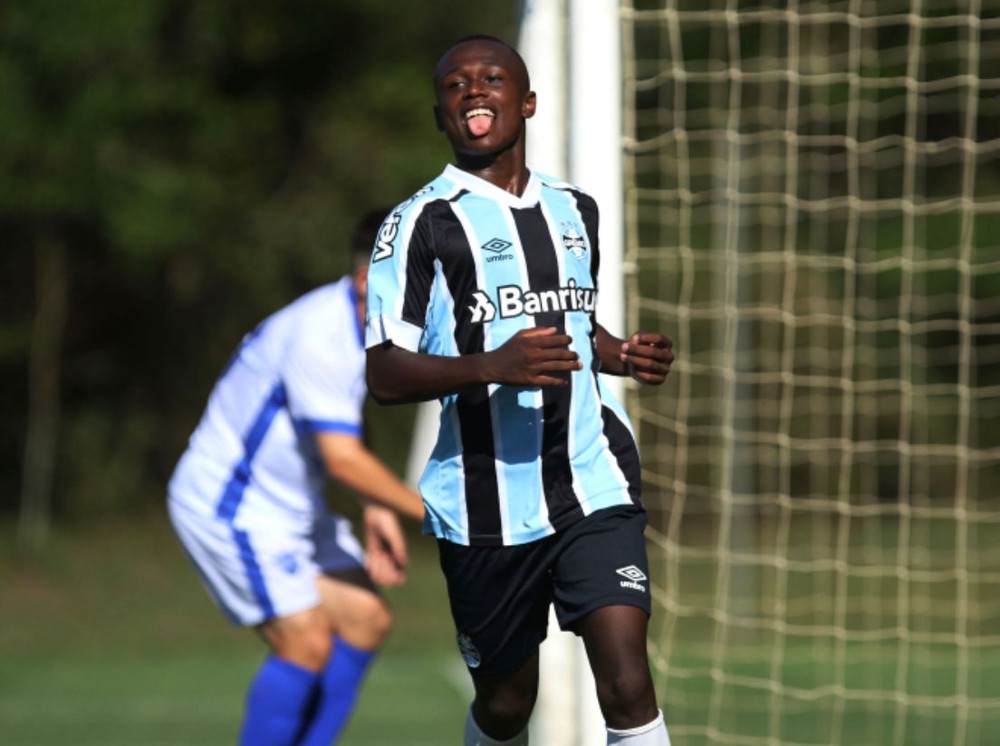 Conheça Nathan Ribeiro, o gremista que é considerado uma das grandes promessas do futebol brasileiro