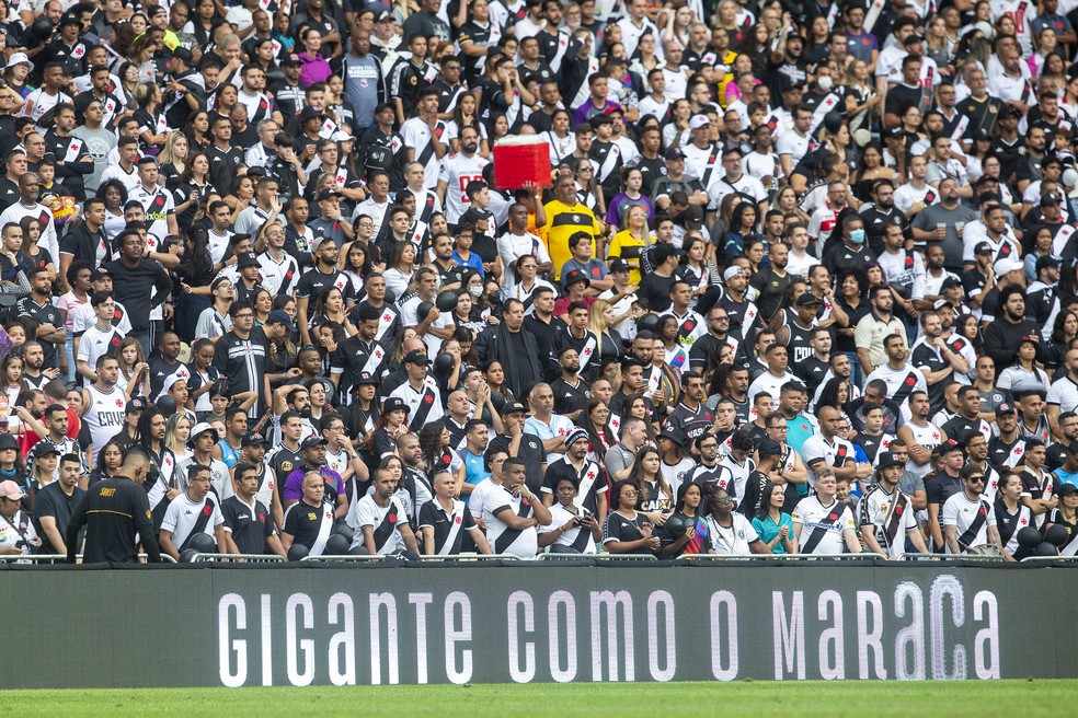 Vasco planeja voltar ao Maracanã no dia 3 de julho contra o Sport — Foto: Daniel Ramalho / CRVG