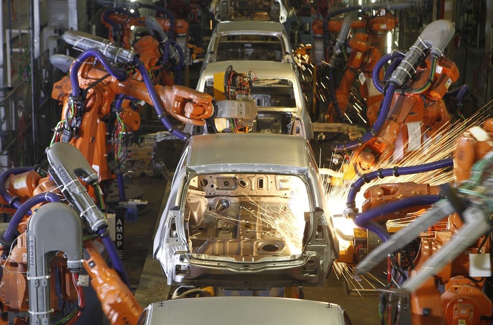Segundo a Anfavea, mercado de carros, comerciais leves, caminhões e ônibus caiu 16,7% em fevereiro para 167,4 mil veículos ante mesmo mês de 2020.  — Foto: Divulgação