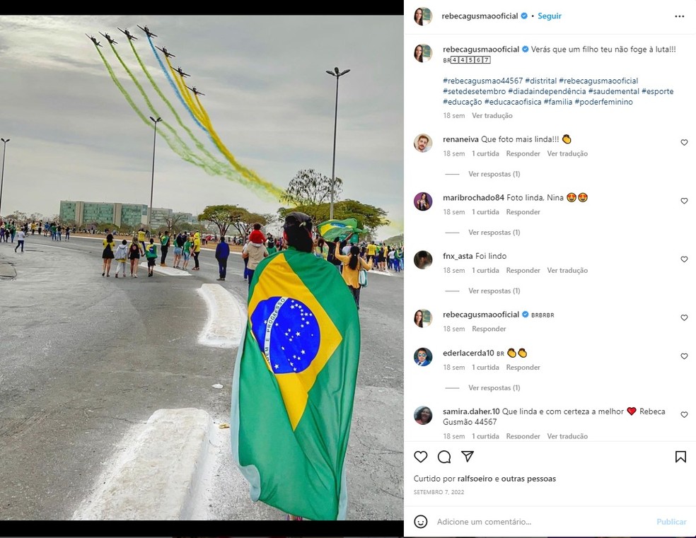Rebeca publicou imagem em rede social em que aparece de costas, utilizando a bandeira do Brasil como manto — Foto: Reprodução/Instagram