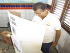 Governador eleito Flávio Dino vota em São Luís