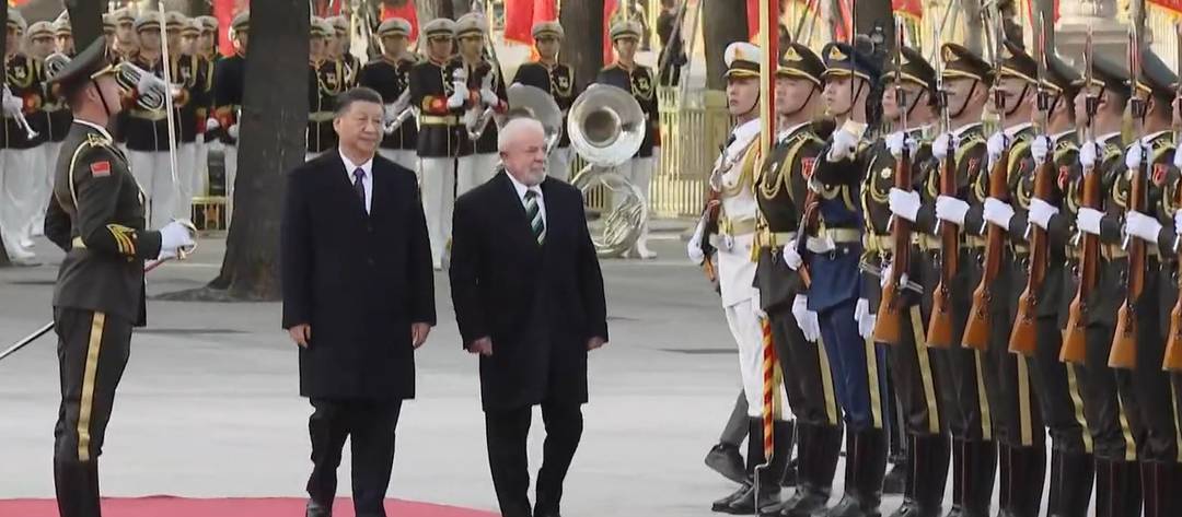 Lula se encontra com Xi Jinping na China, nesta sexta-feira (14)