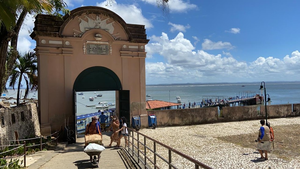Atividades de turismos em Morro de SP foram retomadas hoje &mdash; Foto: Victor Silveira/TV Bahia
