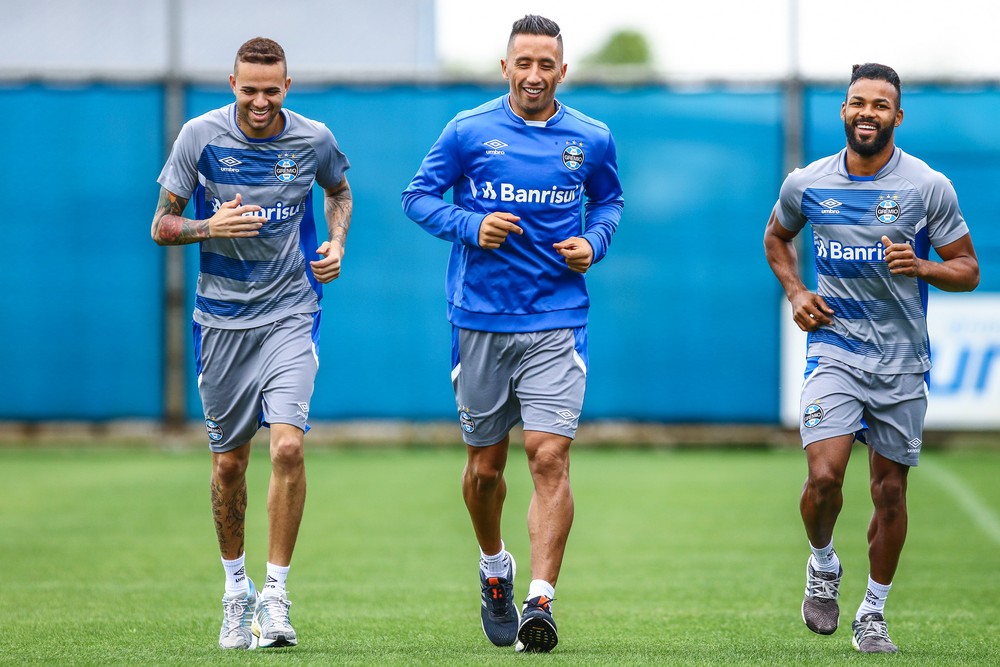 Grêmio conta com folga no calendário e espera recuperar lesionados em até 15 dias