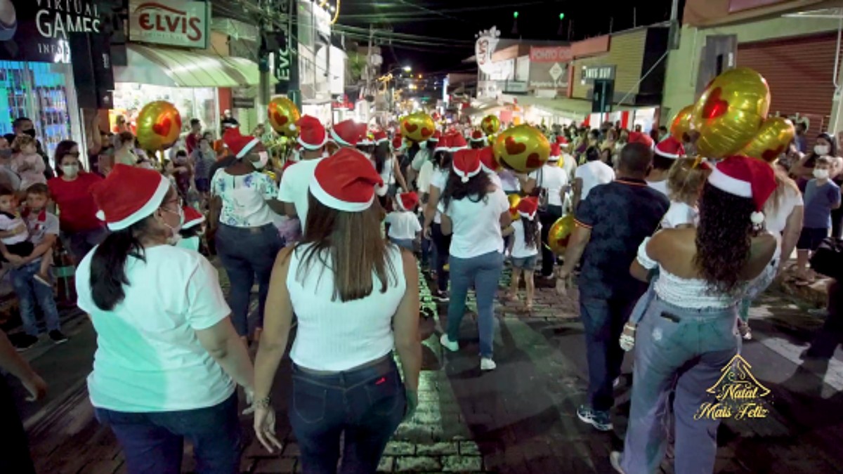 Adiada Primeira Parada de Natal para 08 de dezembro | Natal Mais Feliz