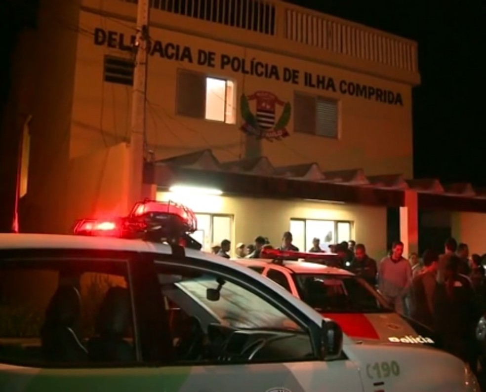 Caso foi registrado na Delegacia de Polícia de Ilha Comprida, SP — Foto: G1 