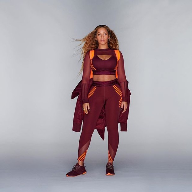 Beyoncé veste a nova coleção da Ivy Park (Foto: Reprodução/Instagram)