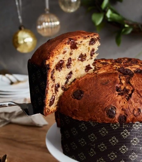 Panettone Lindt Laranja Siciliana e Chocolate Amargo