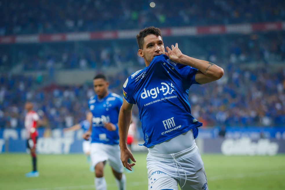 Thiago Neves teve um ano terrível com a camisa do Cruzeiro  — Foto: Vinnicius Silva