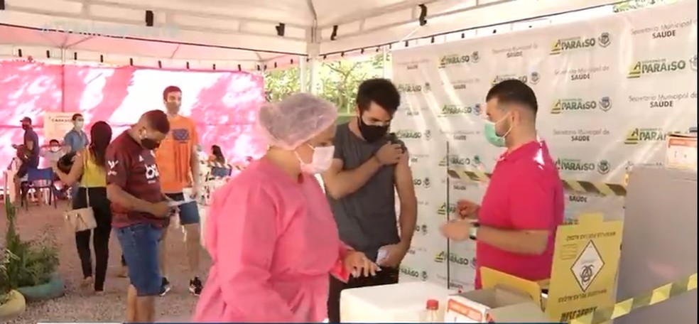 Vacinação em Paraíso do Tocantins — Foto: Reprodução/TV Anhanguera