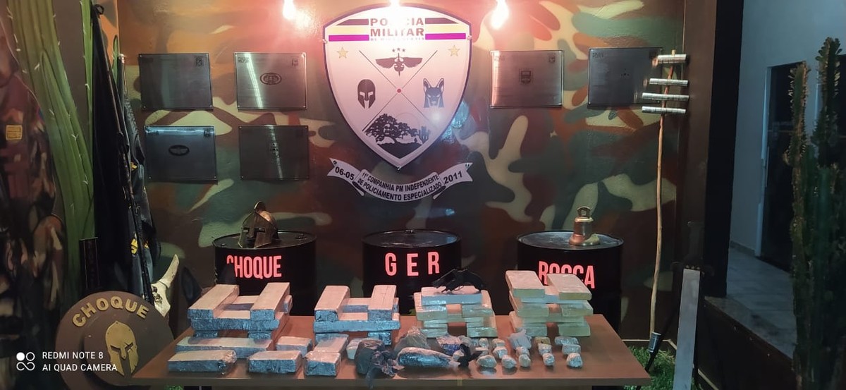 Polícia apreende cerca de 17 kg de cocaína e 20 kg de maconha em Montes Claros