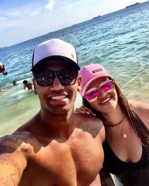 Walace aproveita tempo em terra natal e "limpa cabeça" para volta ao Grêmio