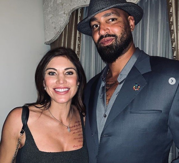 Casal de atletas! Hope Solo é casada com o ex-jogador da NFL Jerramy Steven (Foto: Instagram)