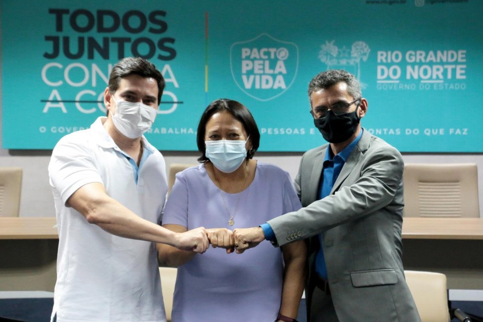 George Soares, F&aacute;tima Bezerra e Francisco Medeiros fizeram an&uacute;ncio nesta quarta-feira (3) &mdash; Foto: Divulga&ccedil;&atilde;o