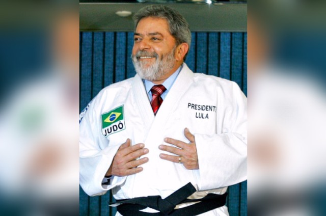 Site Taquiprati - Lula na Time: a dor de cotovelo e o vagalume