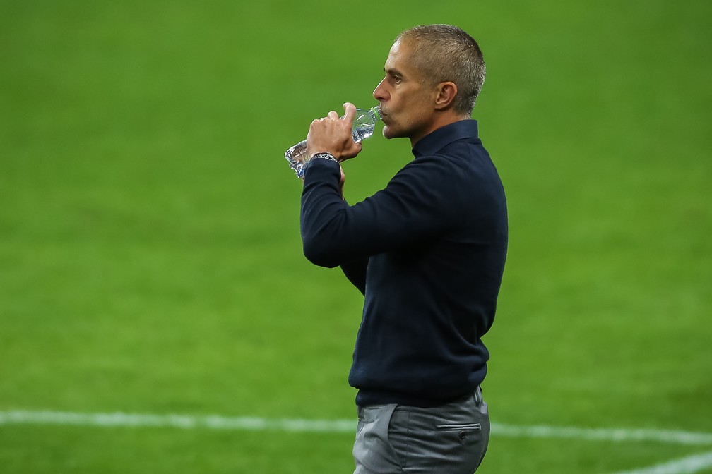 Sylvinho vê vitória do Corinthians 