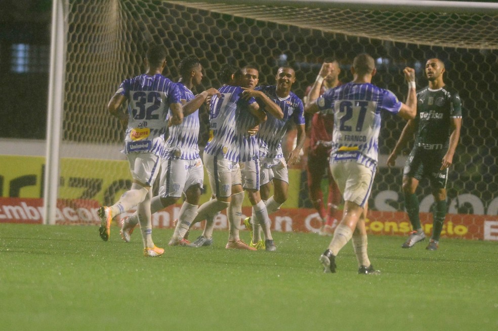 Resultado de imagem para AVAI X PALMEIRAS