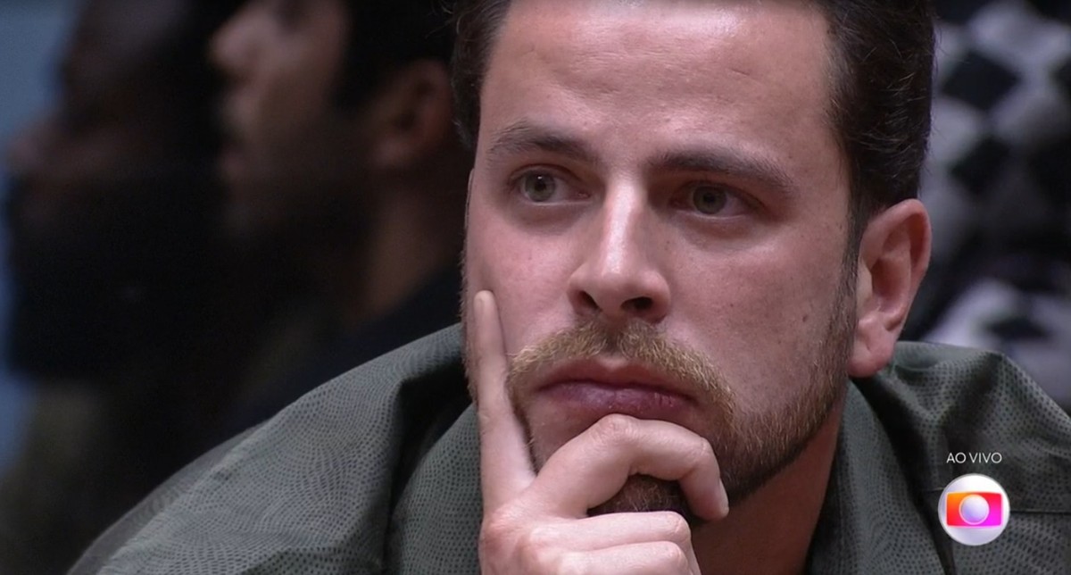 Gustavo é o 15º eliminado no paredão do ‘BBB22’, com 81,53% dos votos