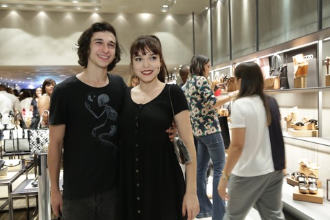 Ravel Andrade e Isabella Camero 