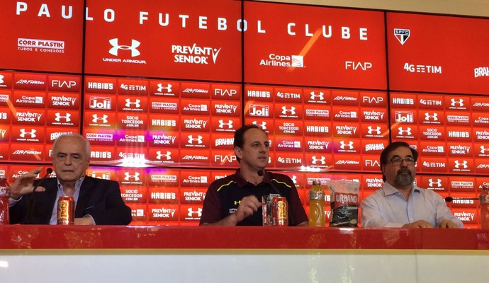 Retorno de Ceni é prematuro, diz Edinho: 