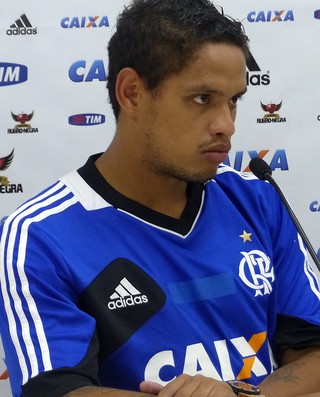Sem Carlos Eduardo, Flamengo relaciona 20 jogadores para semifinal