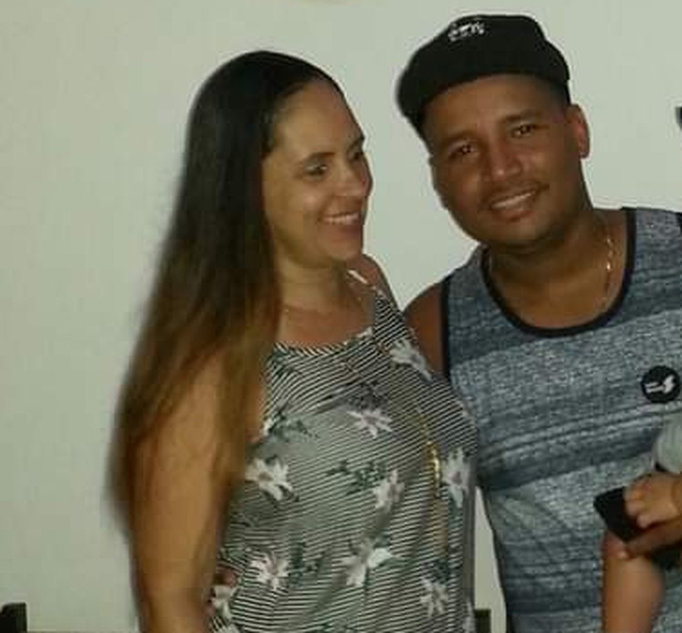 Casal tem um filho de 2 anos que estava com outra parente no momento do incidente — Foto: Arquivo Pessoal