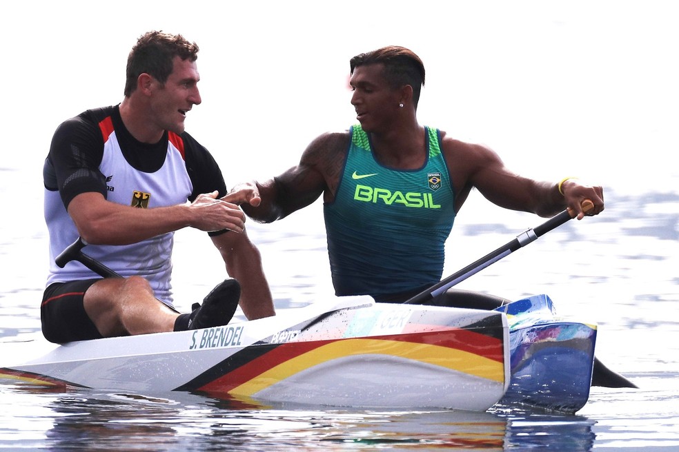 Isaquias Queiroz, Sebastian Brendel, canoagem — Foto: Getty Images