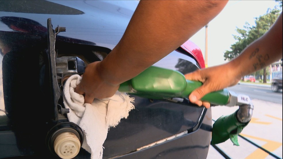 Preço médio da gasolina no Ceará foi apontado como o 3º maior do Nordeste no levantamento. — Foto: Reprodução