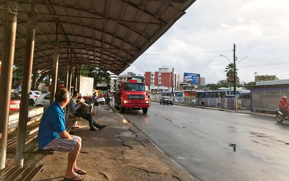 Moradores ficaram sem parte da frota de Ã´nibus em Itabuna (Foto: ReproduÃ§Ã£o/TV Santa Cruz)