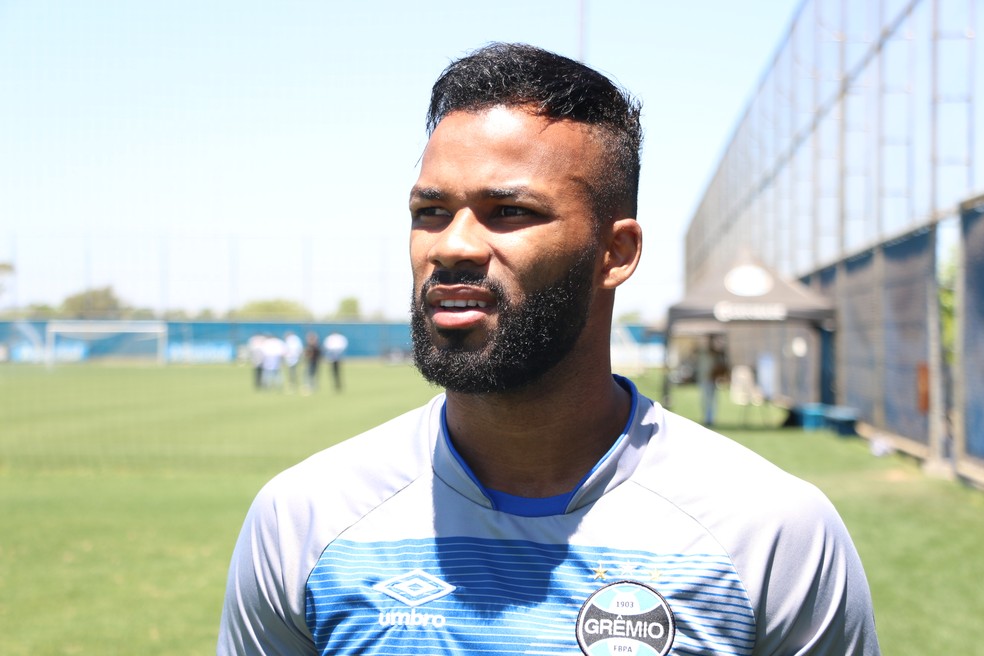 Fernandinho vive seu melhor momento no Grêmio (Foto: Eduardo Moura/GloboEsporte.com)