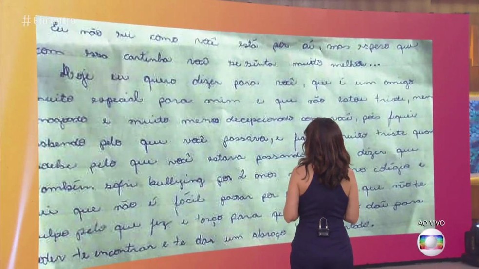 Jovem escreveu uma carta para o atirador que o baleou em uma escola no Paraná — Foto: TV Globo 