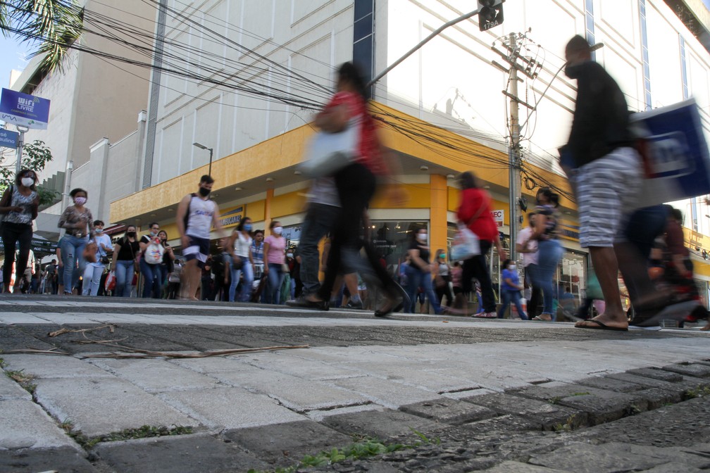 Movimentação no comércio do Centro de Campinas — Foto: Luciano Claudino/Código19/Estadão Conteúdo
