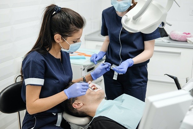 Dentista; odontologia; saúde (Foto: Evelina Zhu / Pexels)
