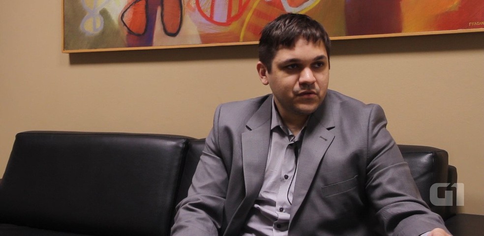 Delegado Lucas SÃ¡ vem encabeÃ§ando as investigaÃ§Ãµes juntamente com o MinistÃ©rio PÃºblico (Foto: ReproduÃ§Ã£o / G1 ParaÃ­ba)
