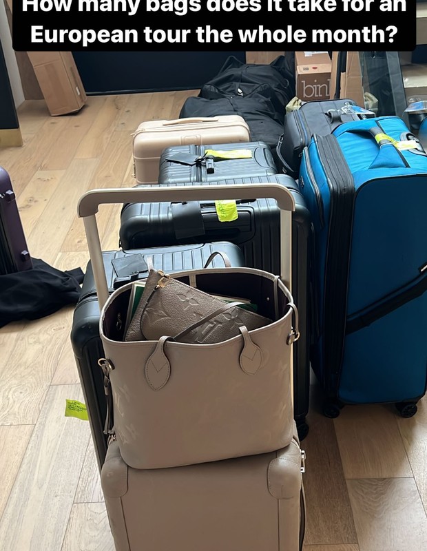 Anitta mostra malas para turnê na Europa (Foto: Reprodução/Instagram)