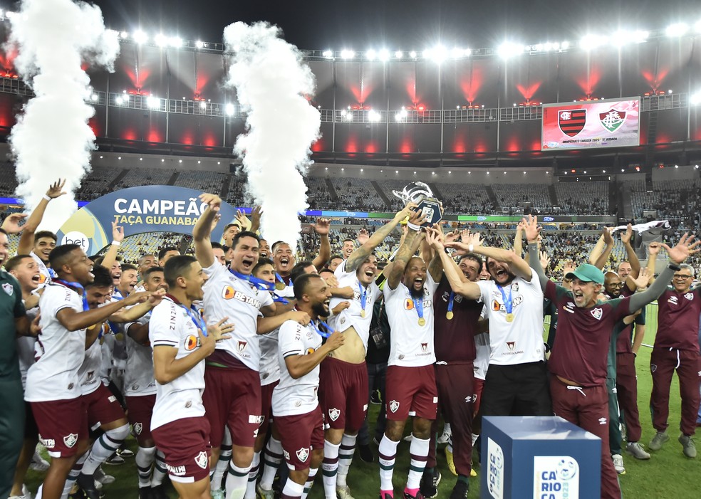 Fluminense levanta a Ta&ccedil;a Guanabara no Maracan&atilde; &mdash; Foto: Andr&eacute; Dur&atilde;o