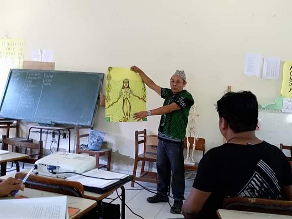 Ideia é fazer com que a educação dos indígenas seja regida por eles mesmos  — Foto: Joaquim Maná/Arquivo pessoal 