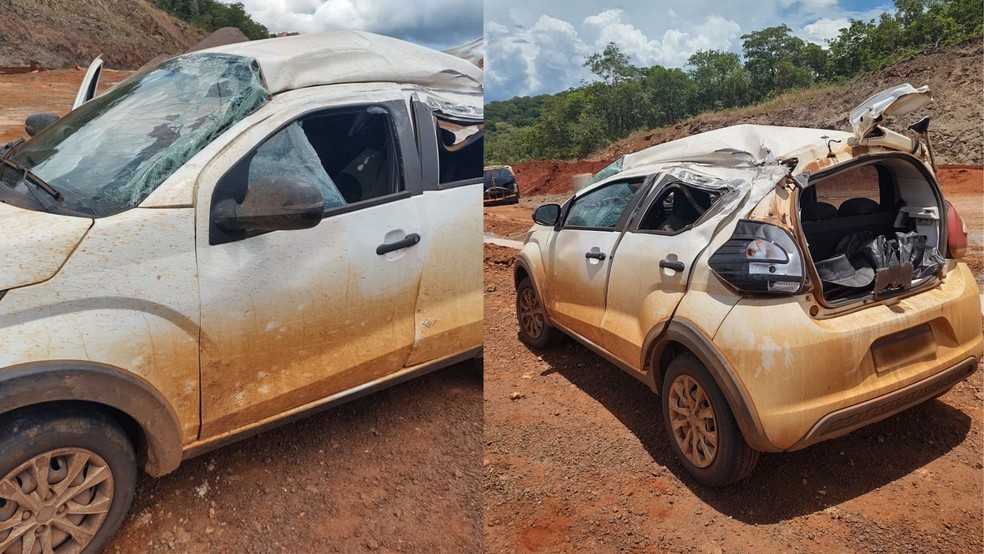 Carro ficou parcialmente destruído depois de ser atingido por carreta. — Foto: Reprodução/PM