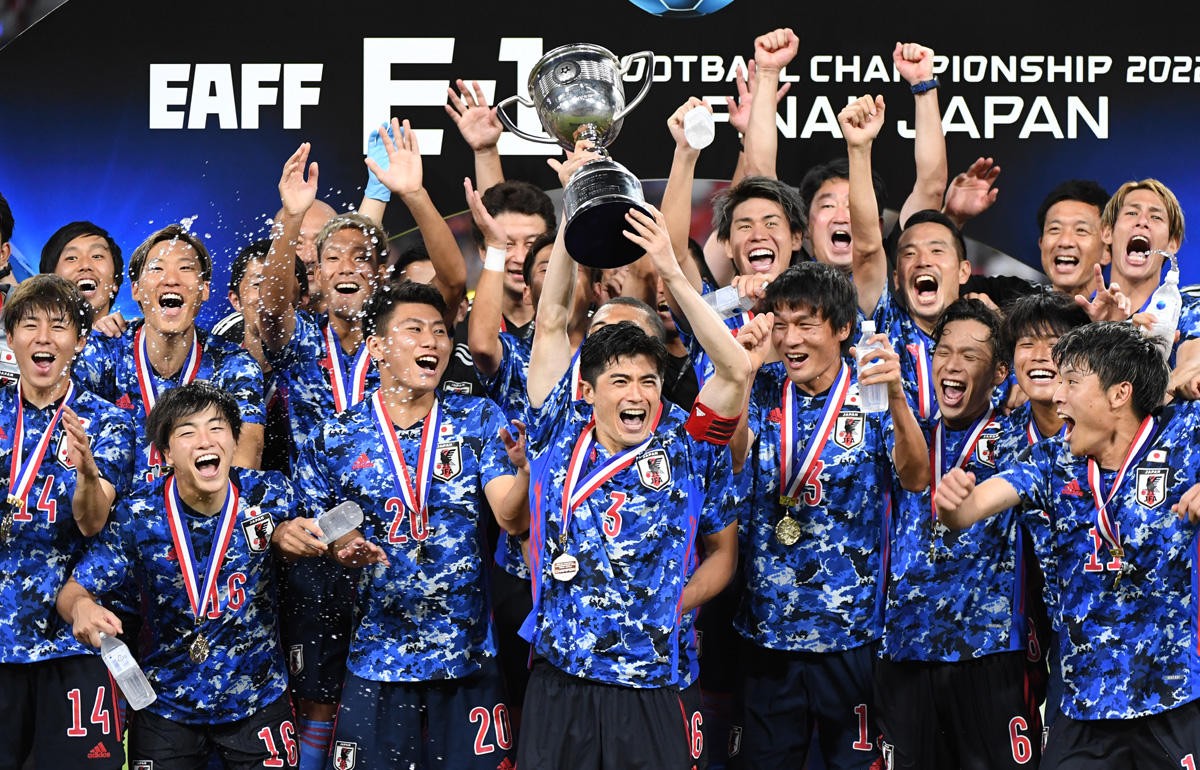 Japão faz 3x0 na Coreia do Sul e é campeão do Leste Asiático pela segunda vez Futebol no Japão