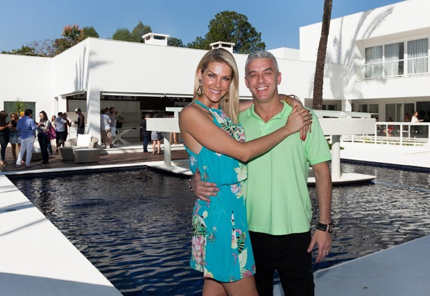Ana Hickmann e o marido, Alexandre (Foto: Ed. Globo)