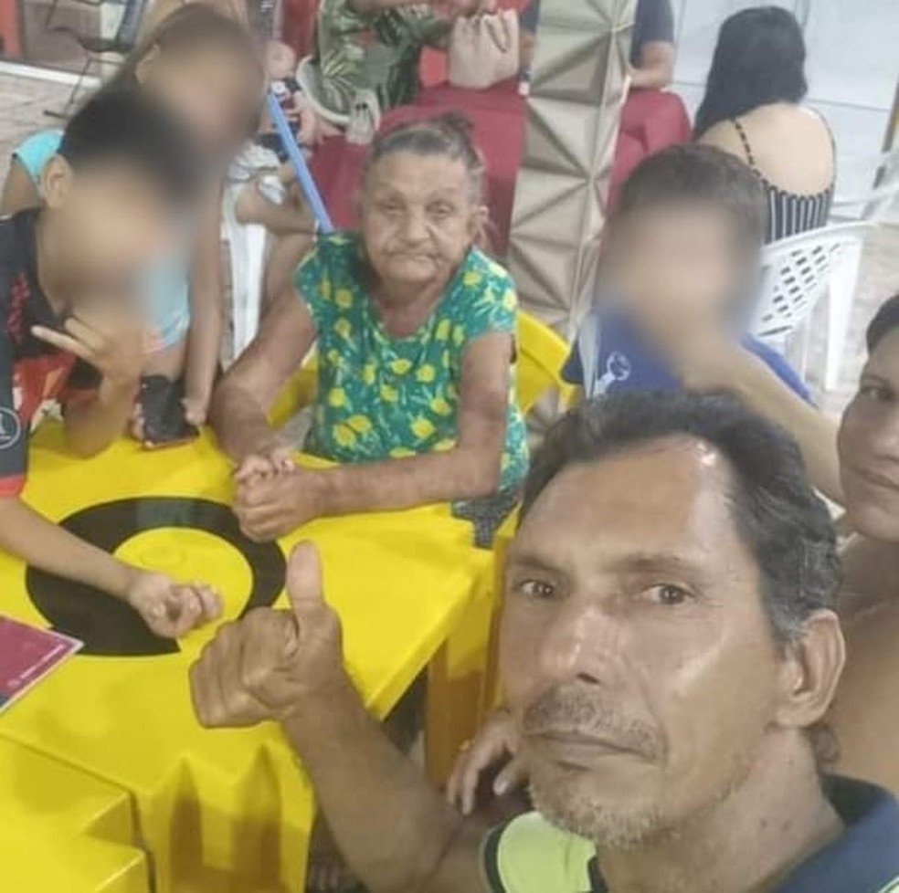 Família envolvida em acidente que deixou mãe e filho mortos em estrada no AC estava a caminho de Rio Branco a trabalho — Foto: Arquivo pessoal