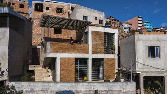 Casa em favela de BH concorre a prêmio internacional de arquitetura