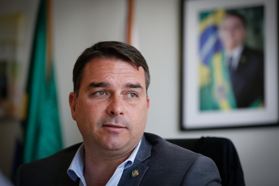 Ministro do STJ libera recursos de Flávio Bolsonaro para julgamento |  Política | Valor Econômico