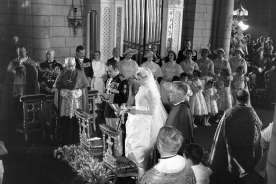 A cerimônia religiosa na Catedral de São Nicolau, em Mônaco (Foto: Reprodução)