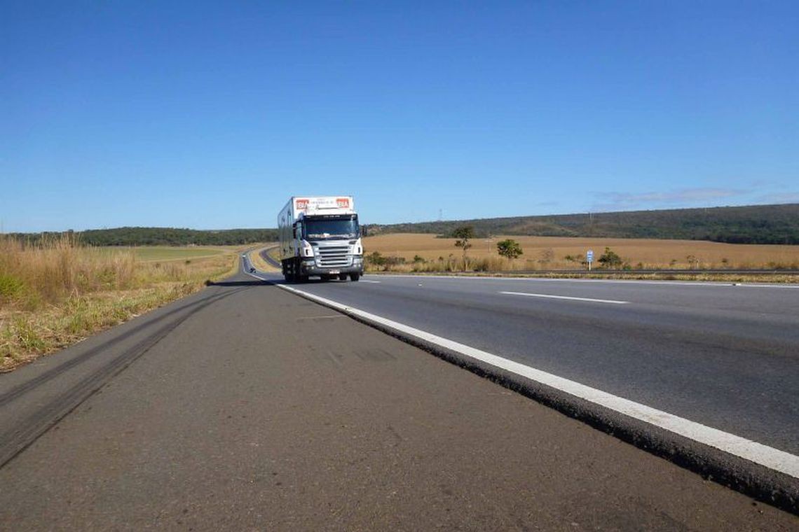 caminhão, estrada, transportes (Foto: Imagem Divulgação/CNT)